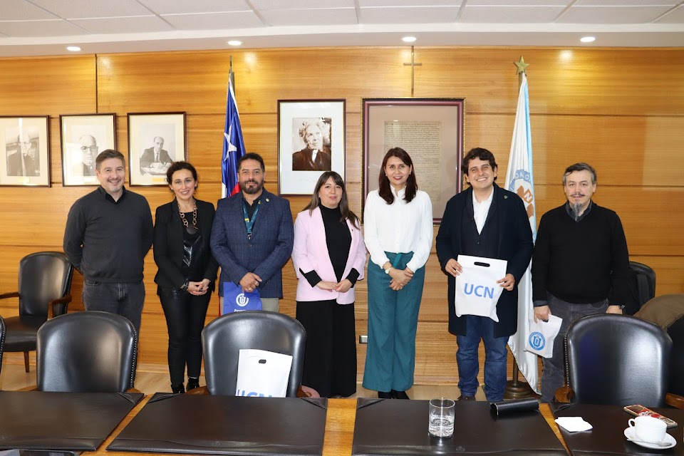 UCN y UDA exploran oportunidades de colaboración